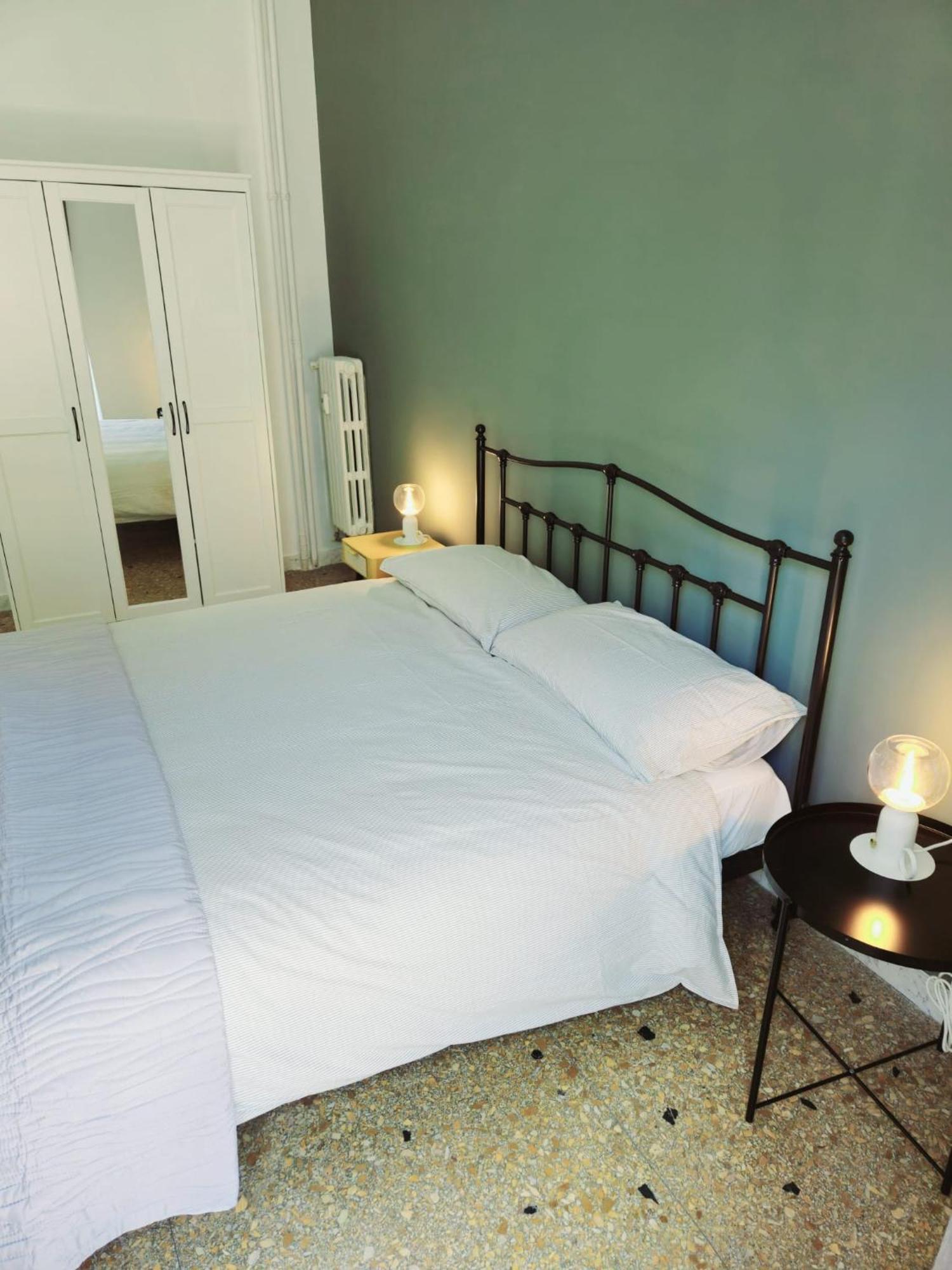 Apartamento Casakico Elegante 2-bdr Metro 10 Min Colosseo *