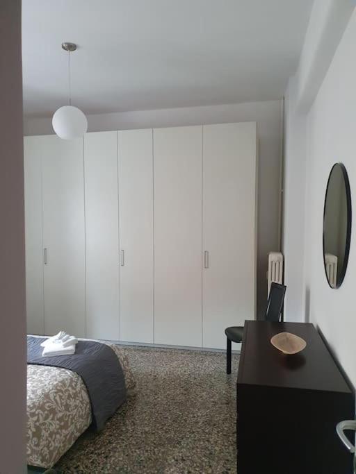 Apartamento Casakico Elegante 2-bdr Metro 10 Min Colosseo *